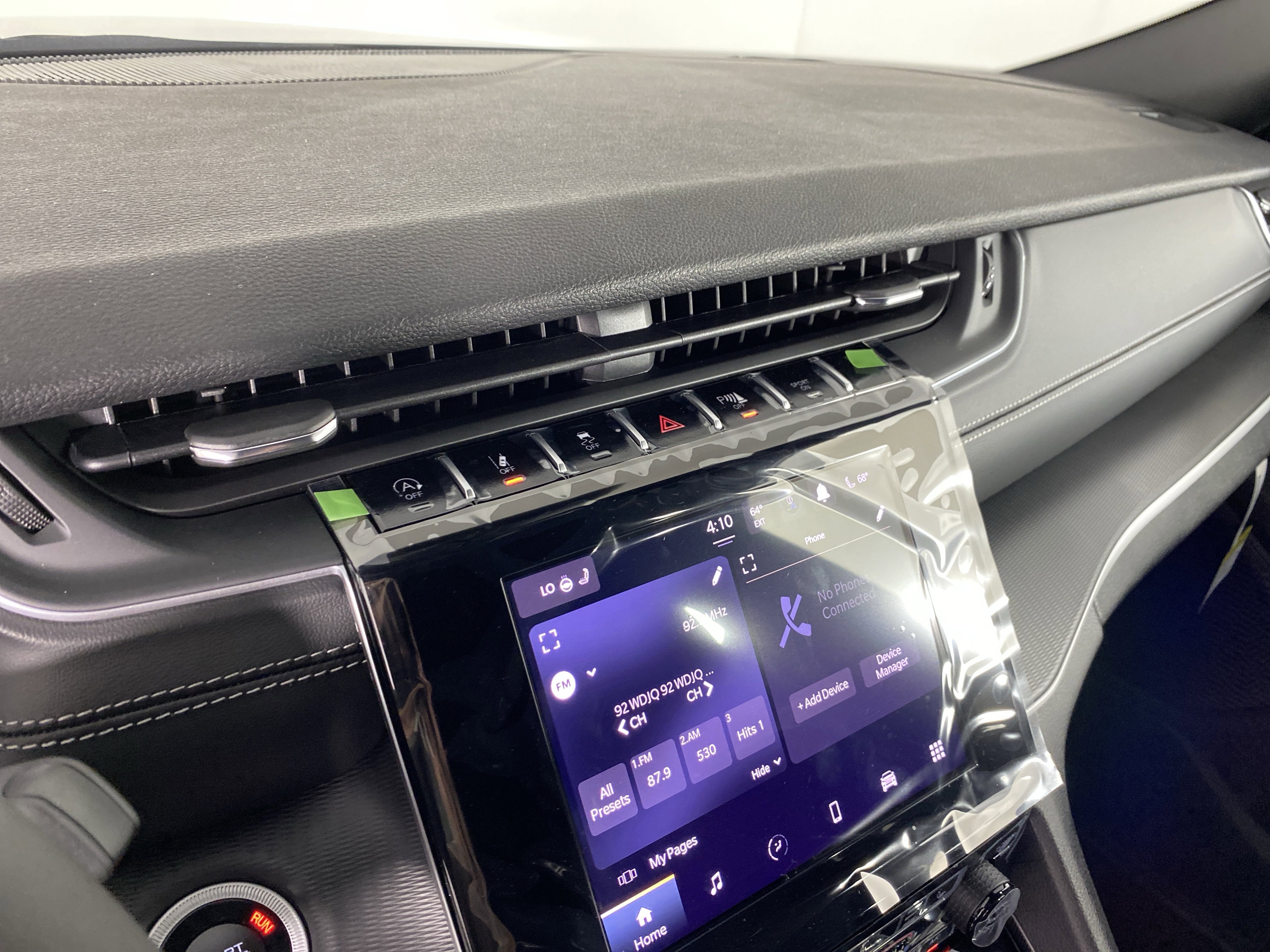 New 2025 Jeep Grand Cherokee L Laredo w/ Luxury Tech Group I image 25