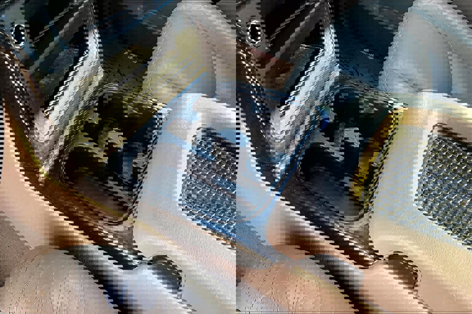 Used 2005 Chevrolet Avalanche Z66 w/ Sun And Sound Package image 15