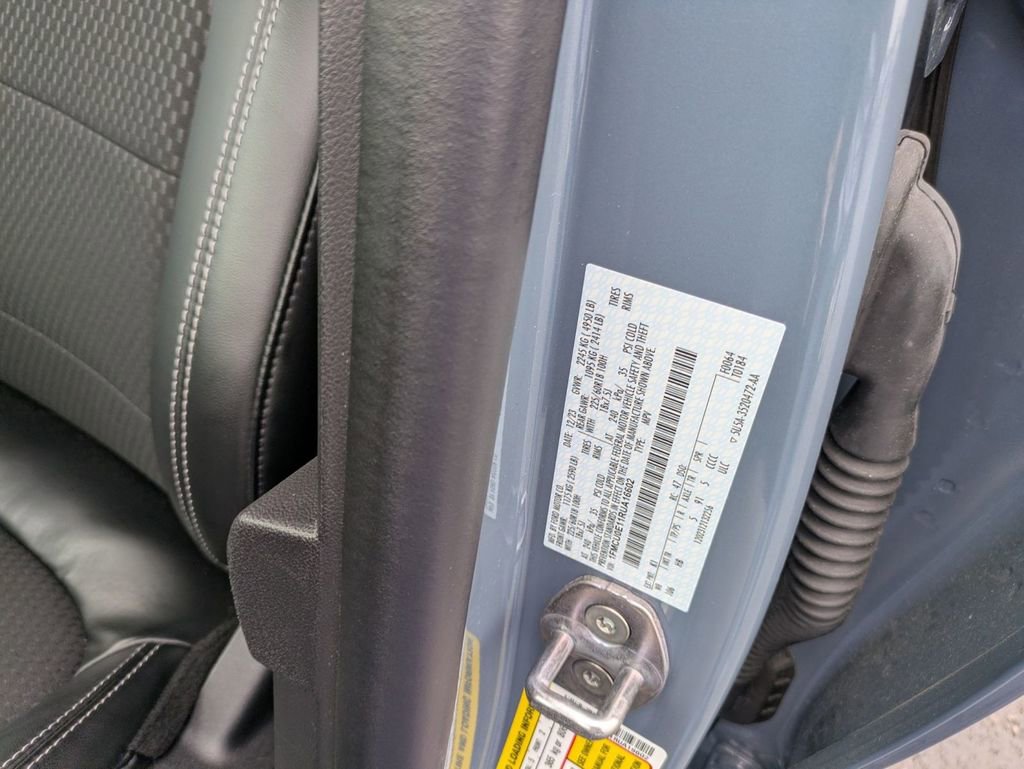 New 2024 Ford Escape SE image 50