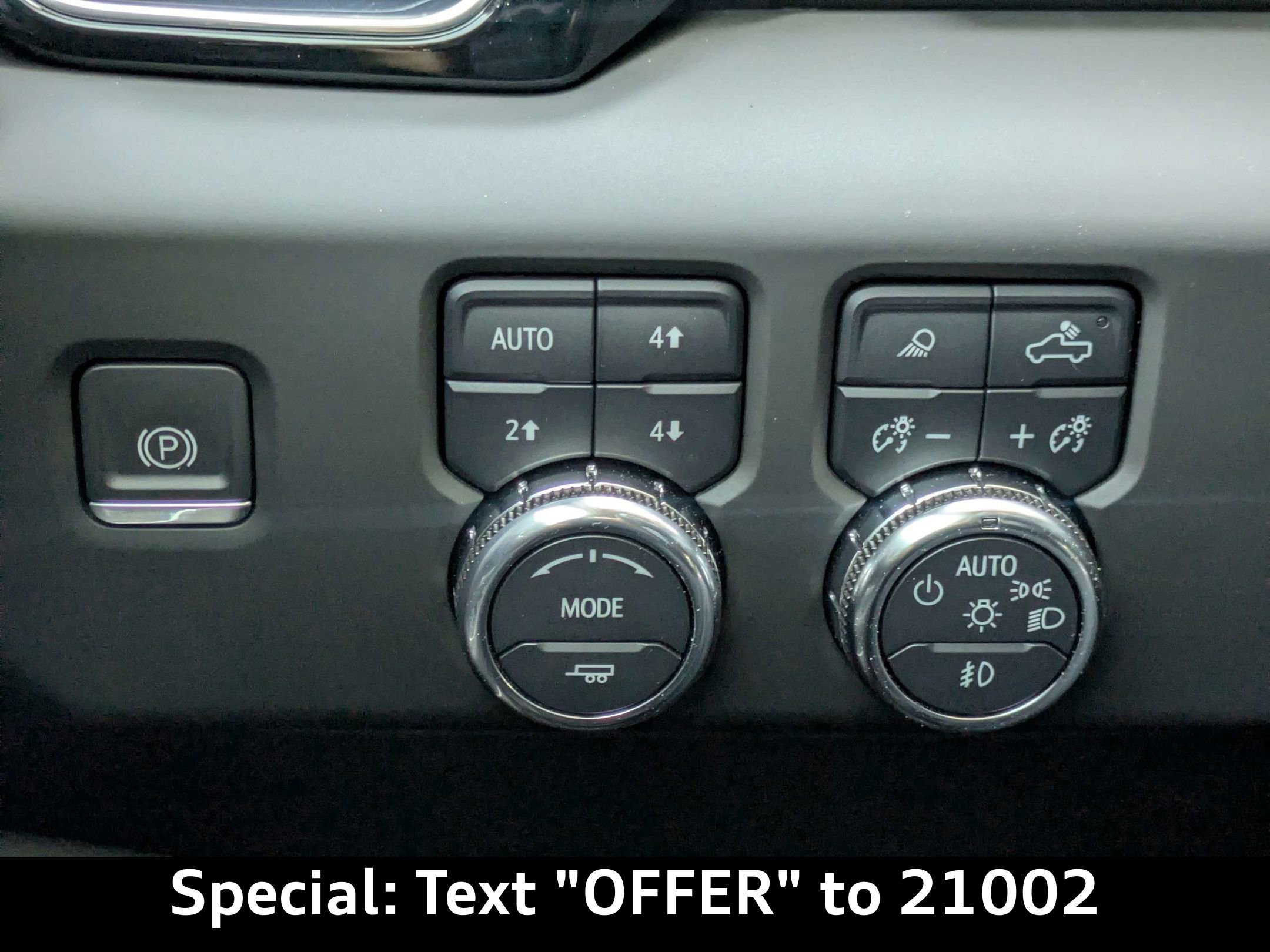 Used 2024 GMC Sierra 1500 Denali w/ Denali Reserve Package AWD/4WD image 28