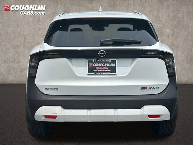 New 2025 Nissan Kicks SR w/ SR Premium Package AWD/4WD image 7