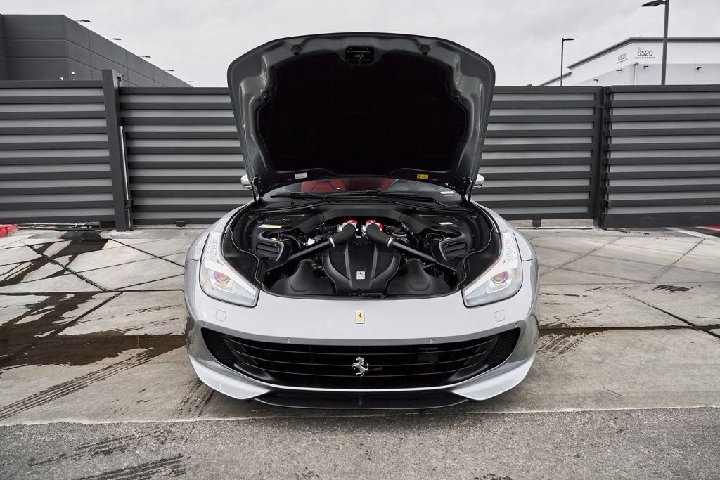 Used 2020 Ferrari GTC4Lusso T RWD image 15