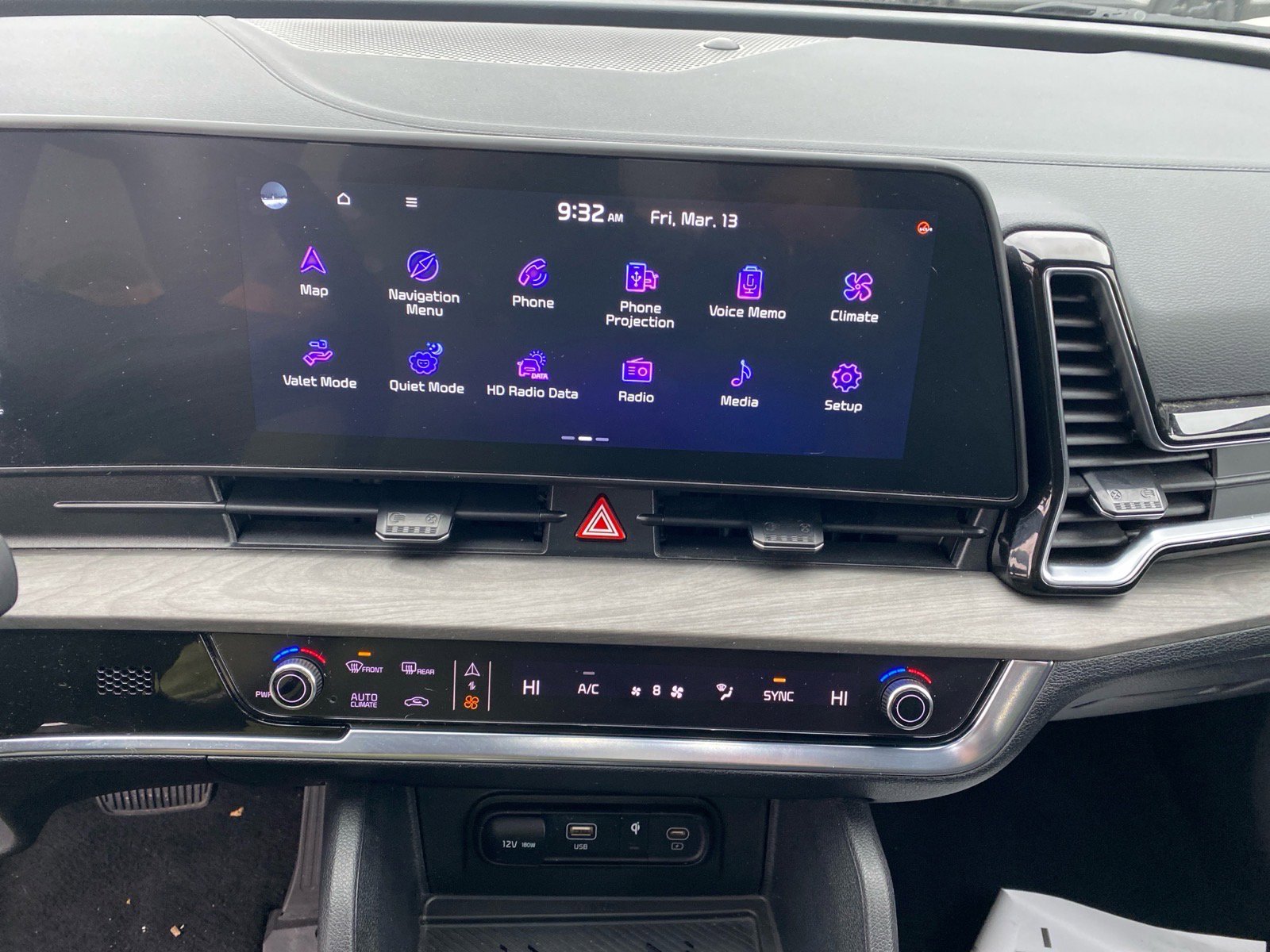 Certified 2024 Kia Sportage X-Line w/ X-Line Premium Package image 12