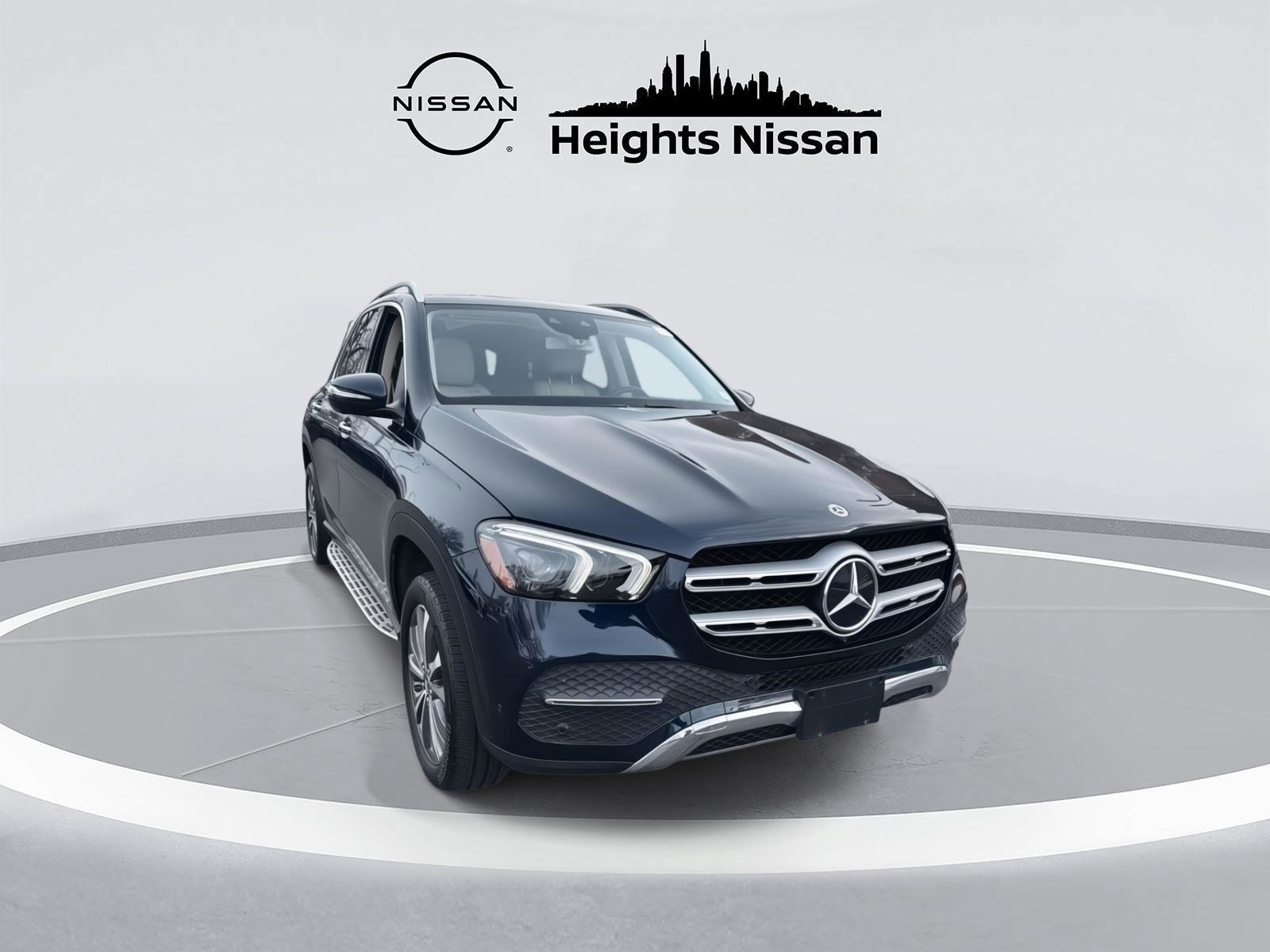 Used 2020 Mercedes-Benz GLE 350 4MATIC w/ 3rd Row Seat Package image 2
