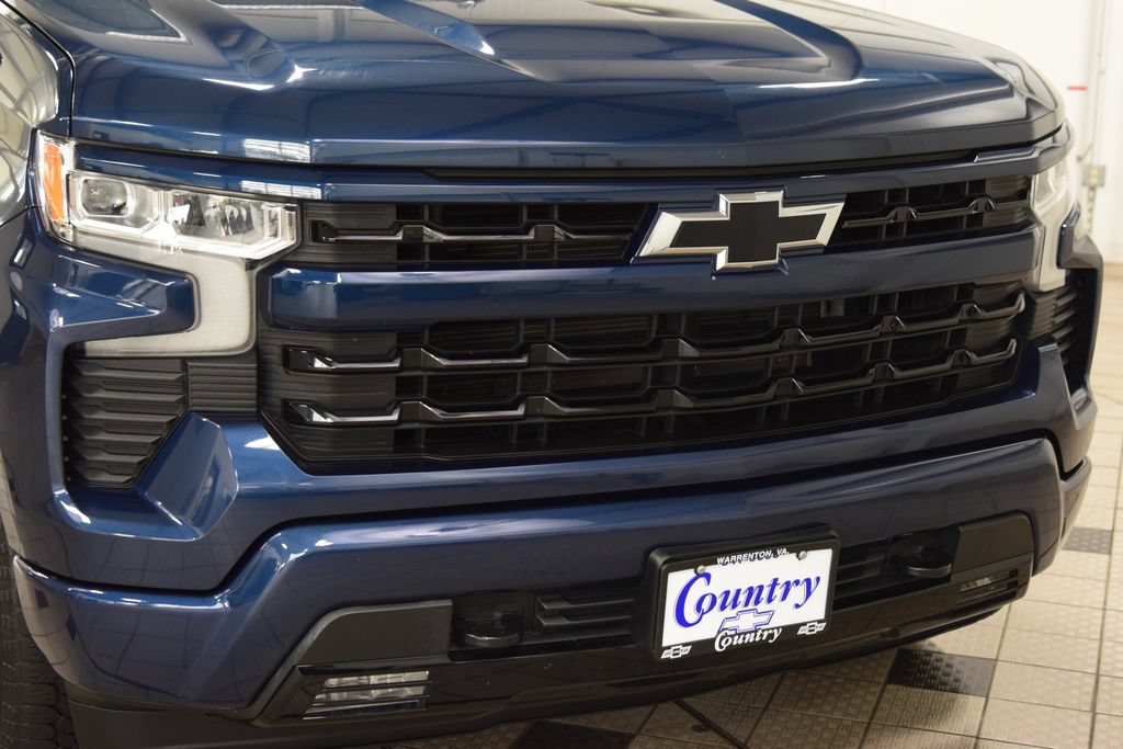 Used 2022 Chevrolet Silverado 1500 RST AWD/4WD image 13