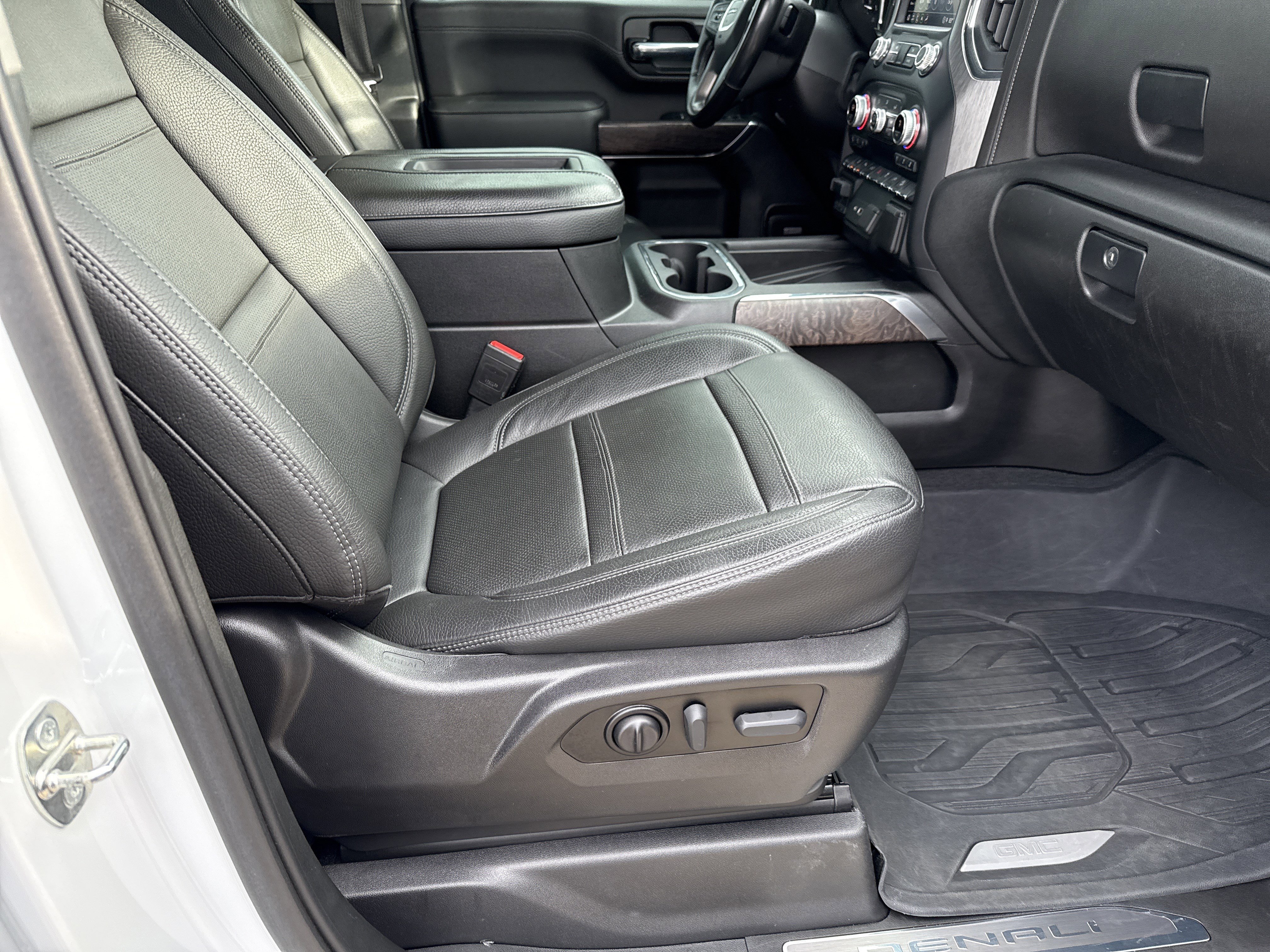 Certified 2022 GMC Sierra 2500 Denali image 14