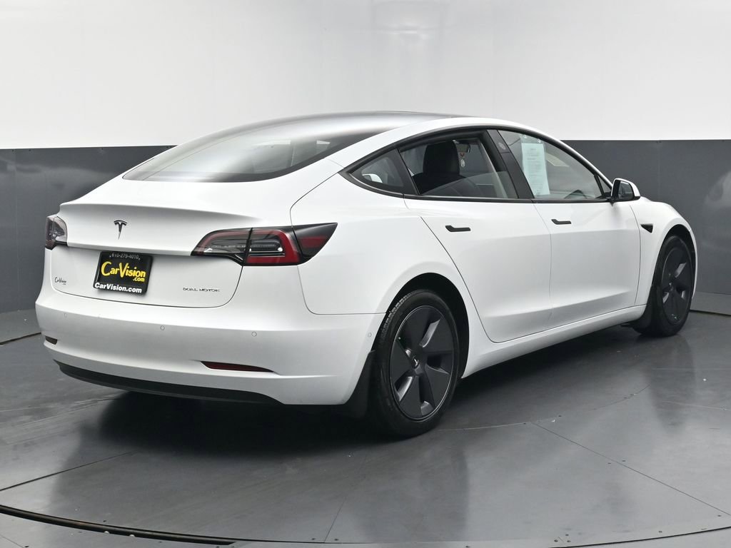 Used 2022 Tesla Model 3 Long Range AWD/4WD image 4