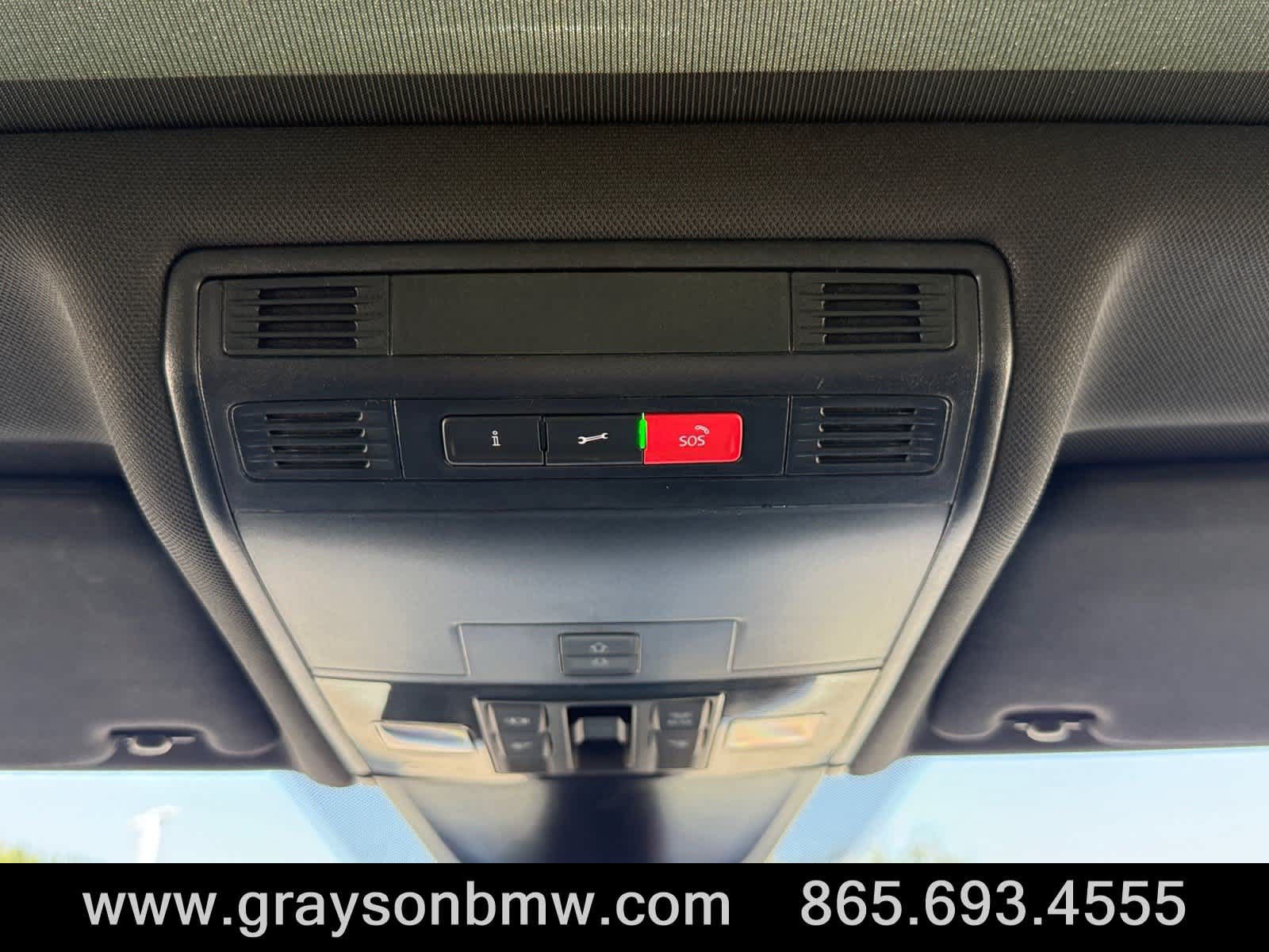 Used 2024 Volkswagen Tiguan SE R-Line FWD image 30