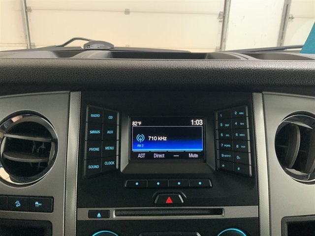 Used 2017 Ford Expedition XLT AWD/4WD image 27