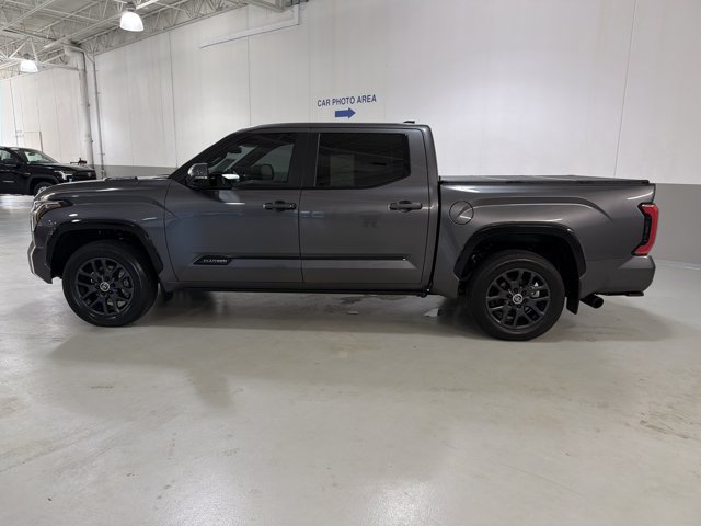Used 2024 Toyota Tundra Platinum AWD/4WD image 5