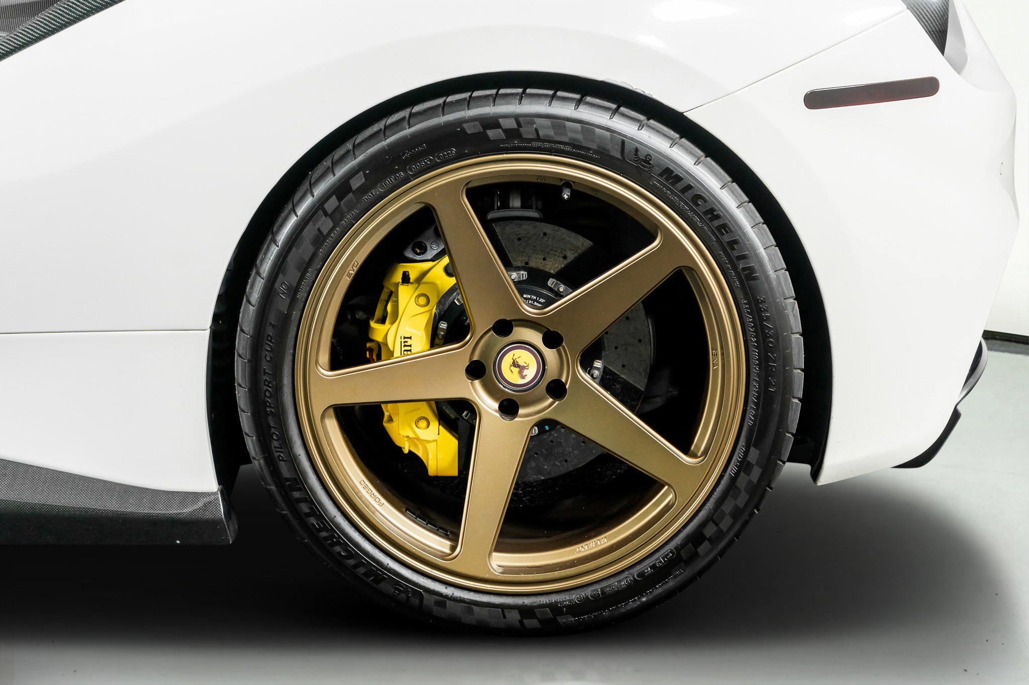 Used 2016 Ferrari 488 GTB Coupe Modified image 19