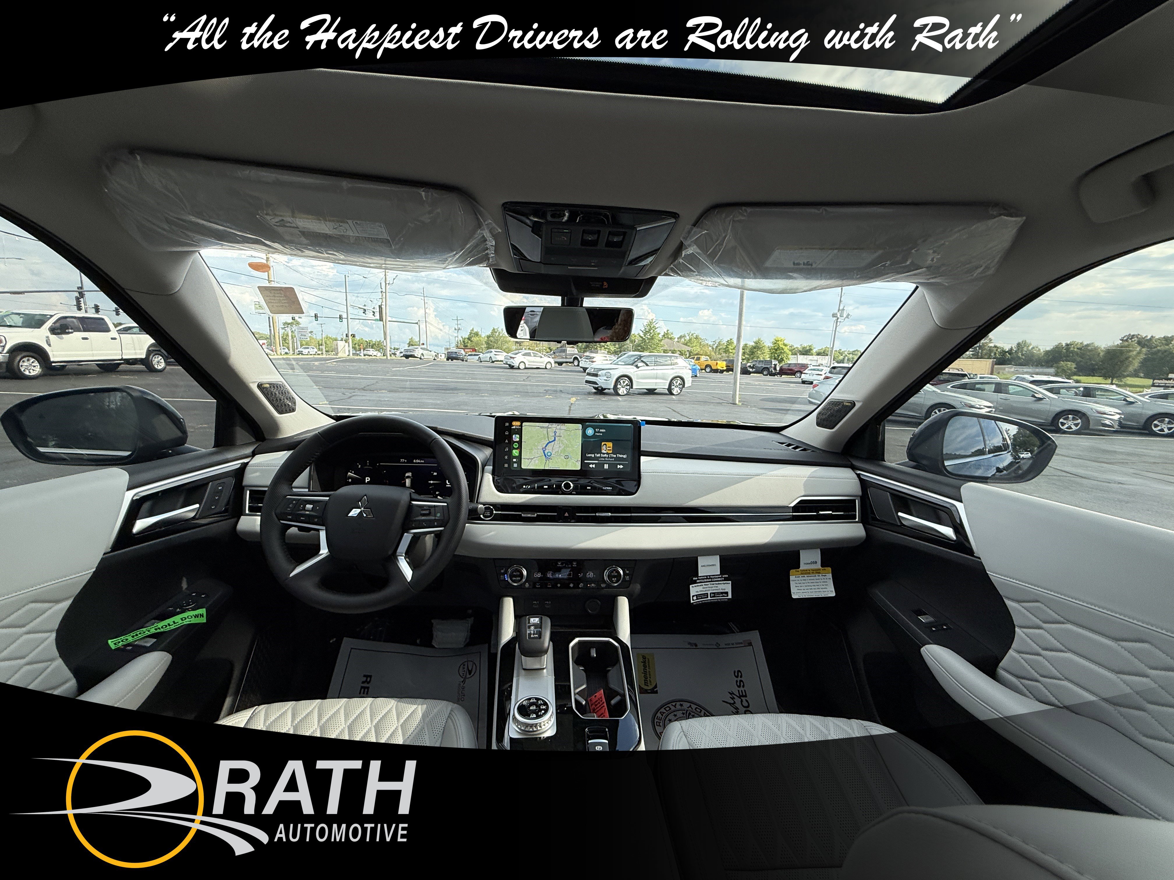 New 2025 Mitsubishi Outlander Platinum Edition image 17