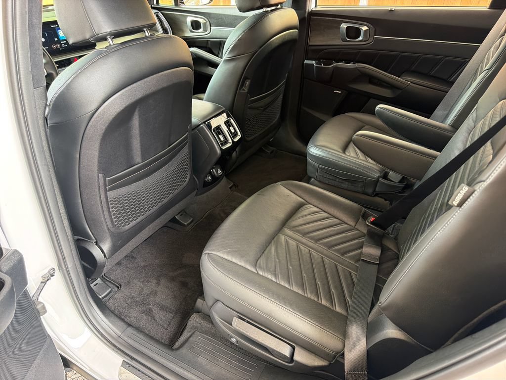 Used 2024 Kia Sorento SX Prestige AWD/4WD image 31