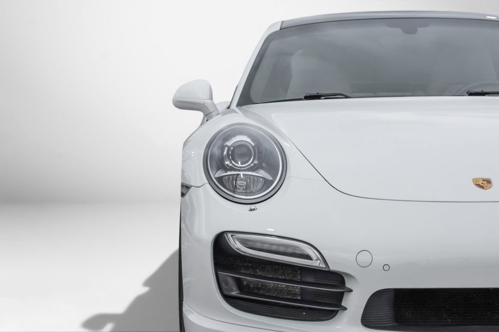 Used 2014 Porsche 911 Turbo AWD/4WD image 43