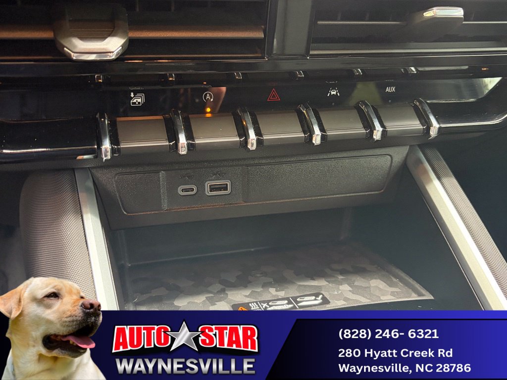 Used 2023 Chevrolet Colorado Z71 w/ Z71 Convenience Package 2 AWD/4WD image 17