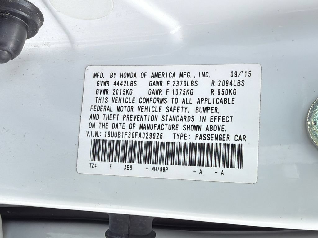 Used 2015 Acura TLX FWD image 32