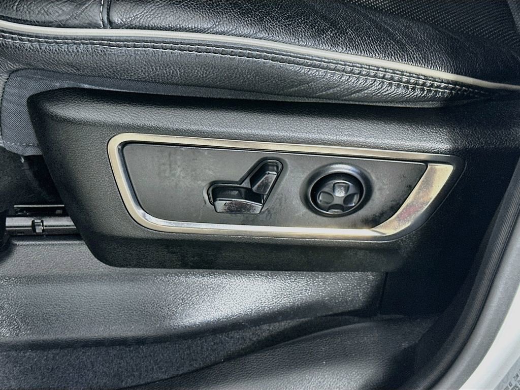Used 2019 RAM 1500 Limited w/ Advanced Safety Group AWD/4WD image 23