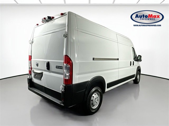 Used 2023 RAM ProMaster 2500 image 2