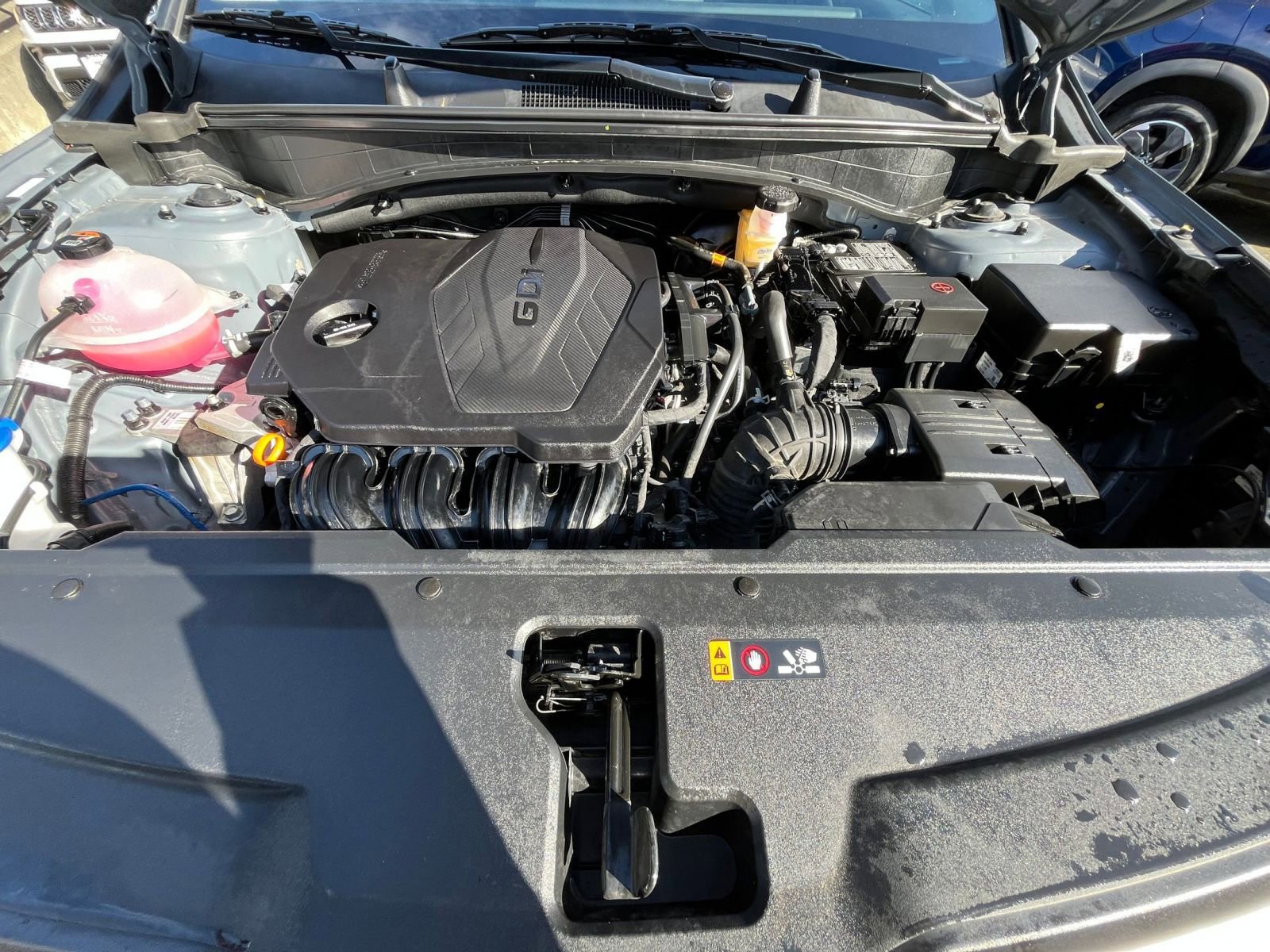 Used 2025 Kia Sportage LX image 32