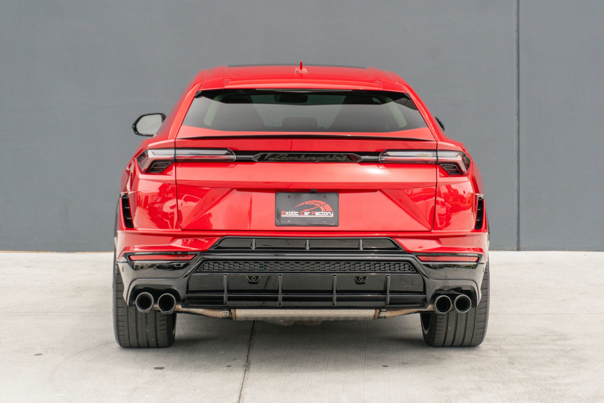 Used 2023 Lamborghini Urus S image 8