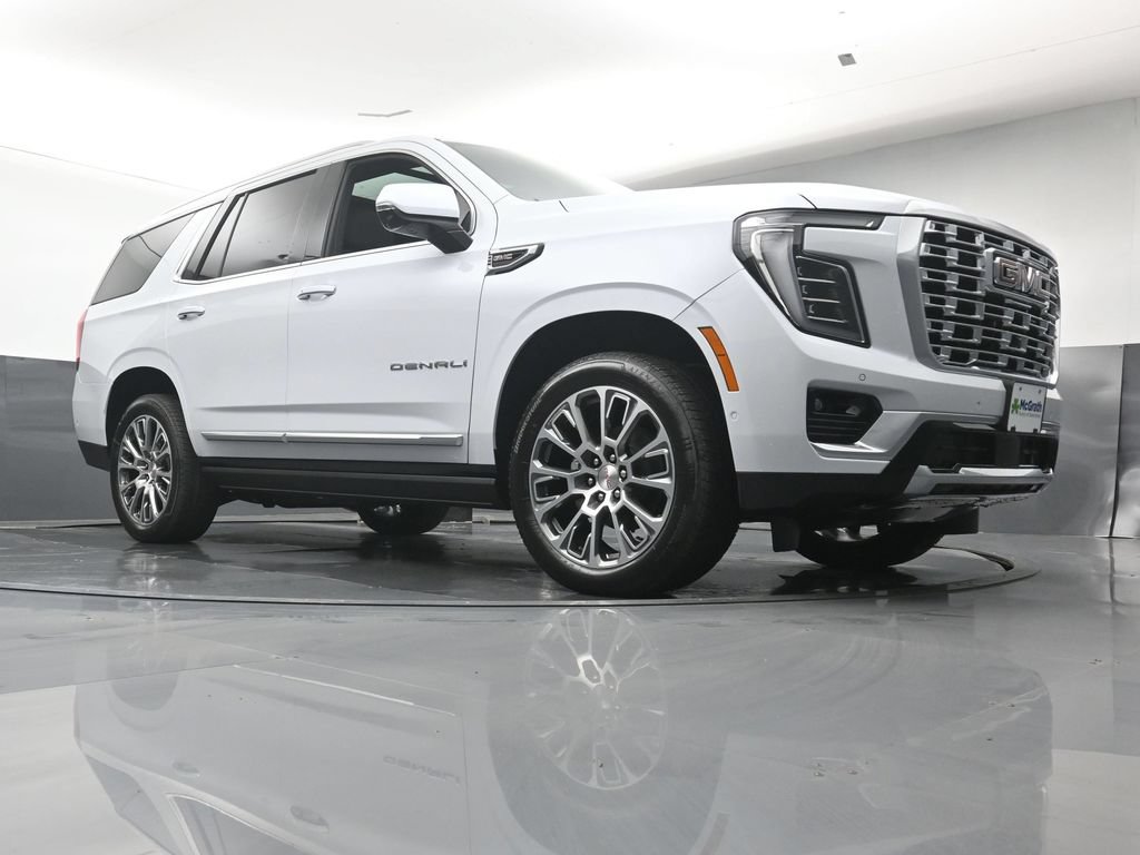 New 2026 GMC Yukon Denali w/ Denali Reserve Package AWD/4WD image 30