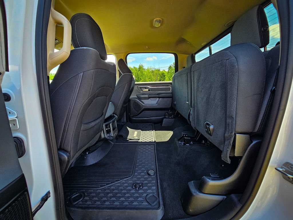Used 2020 RAM 1500 Big Horn AWD/4WD image 35