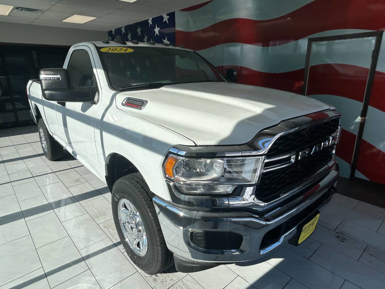 Used 2024 RAM 2500 Tradesman w/ Chrome Appearance Group image 1