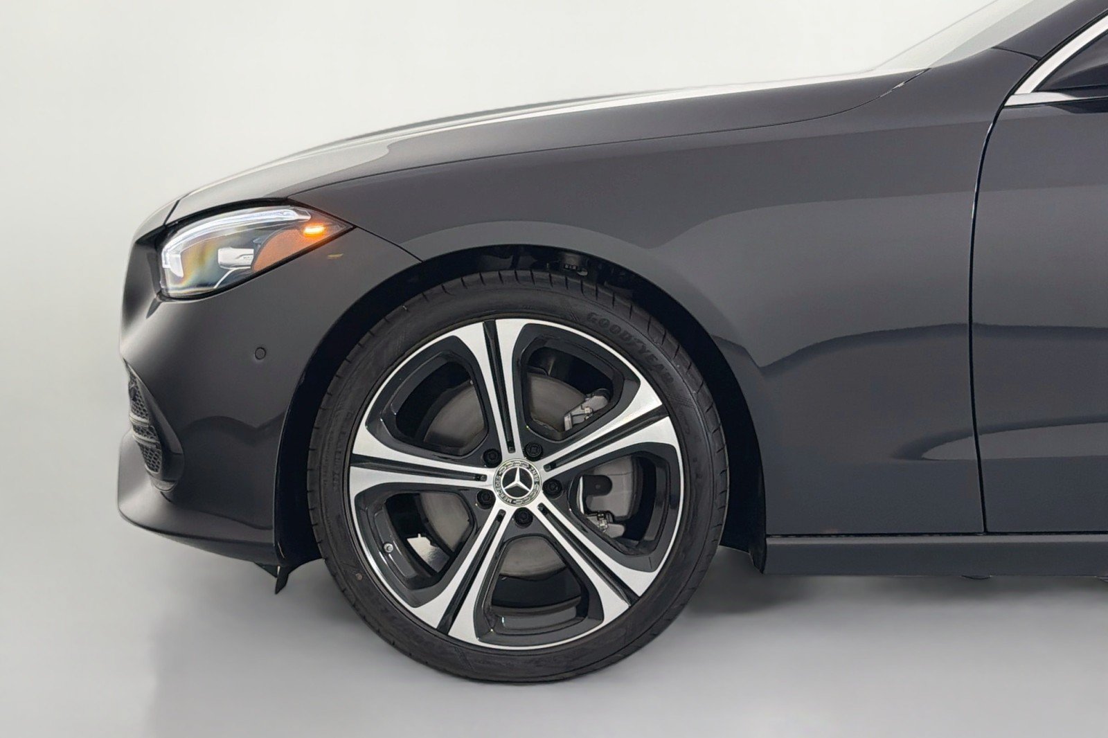 New 2026 Mercedes-Benz C 300 Sedan image 9