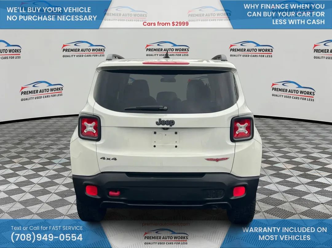 Used 2015 Jeep Renegade Trailhawk w/ Cold Weather Group image 5