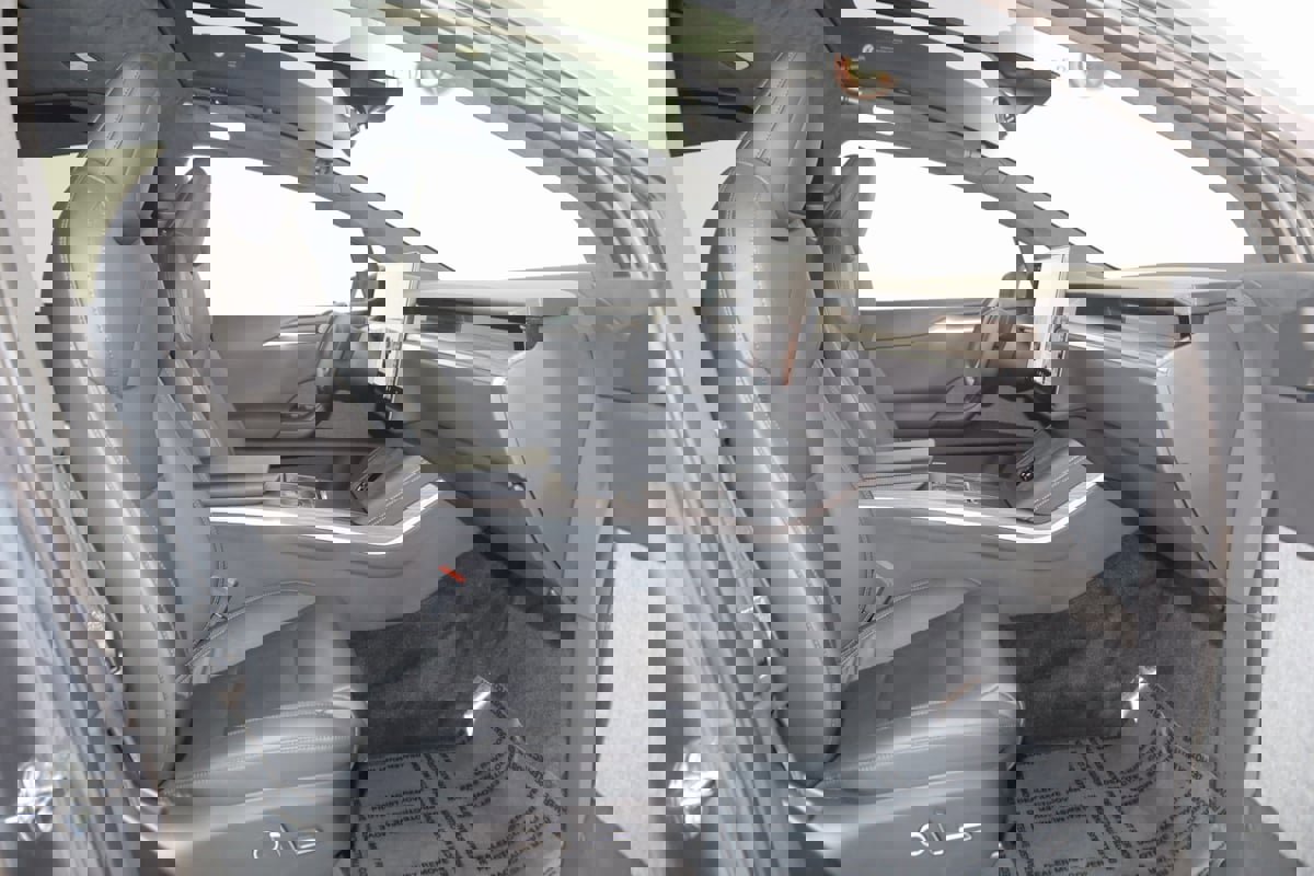 Used 2022 Tesla Model X image 13