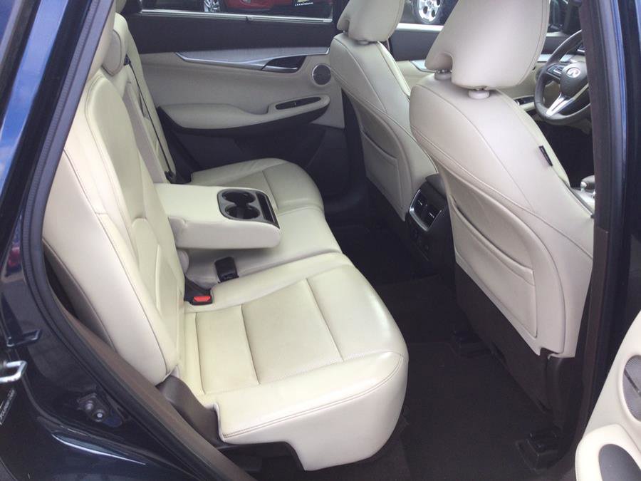 Used 2019 INFINITI QX50 Essential w/ Sensory Package image 21