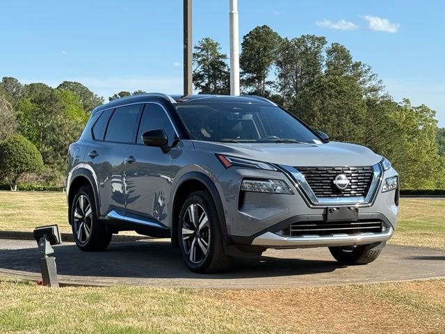 Used 2022 Nissan Rogue Platinum w/ Head-Up Display Package AWD/4WD image 1