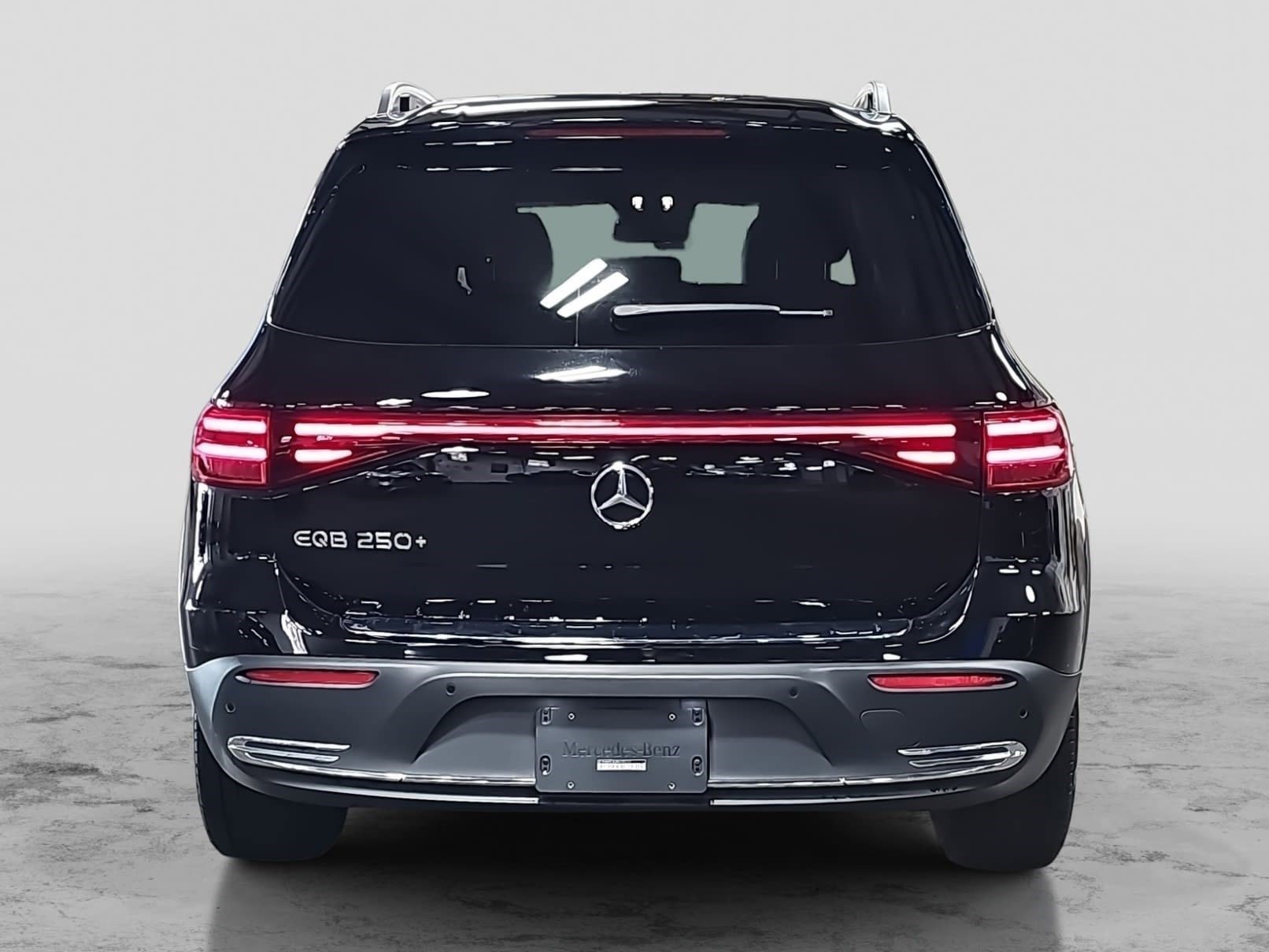 Certified 2024 Mercedes-Benz EQB 250+ image 7