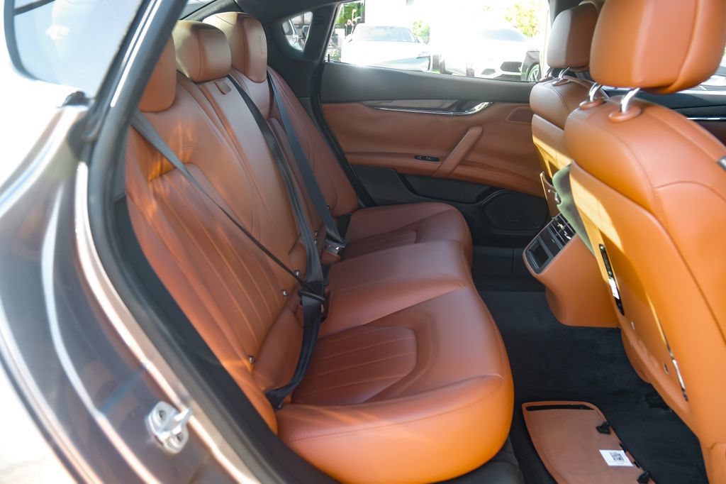 Used 2016 Maserati Quattroporte S RWD image 39
