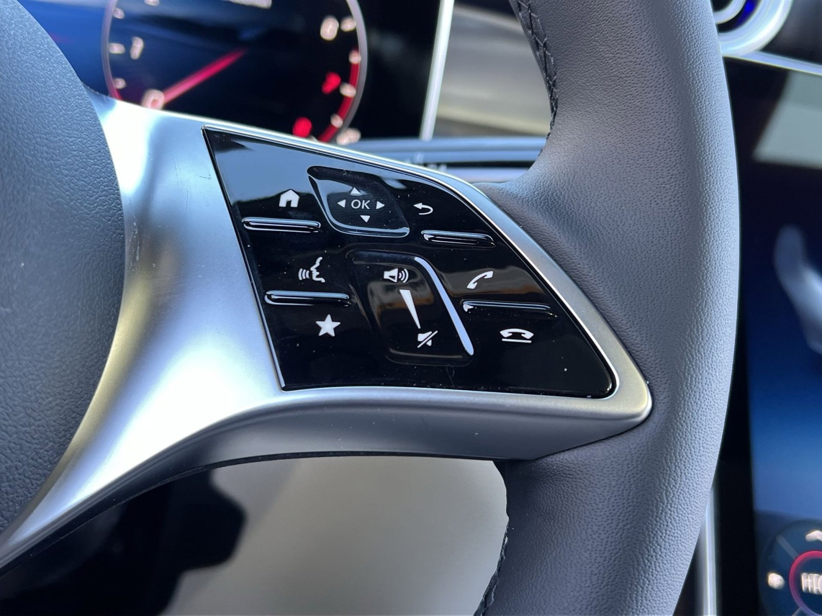 New 2026 Mercedes-Benz GLC 300 4MATIC image 29