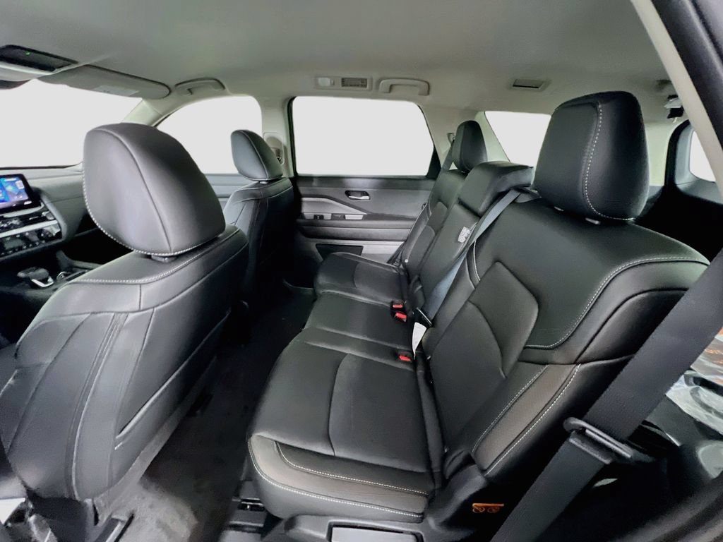 New 2026 Nissan Pathfinder SL AWD/4WD image 22