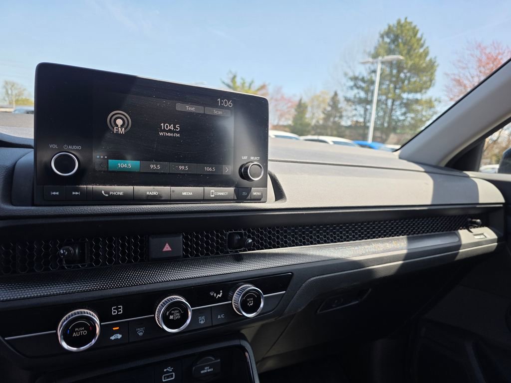 Used 2023 Honda CR-V LX image 17