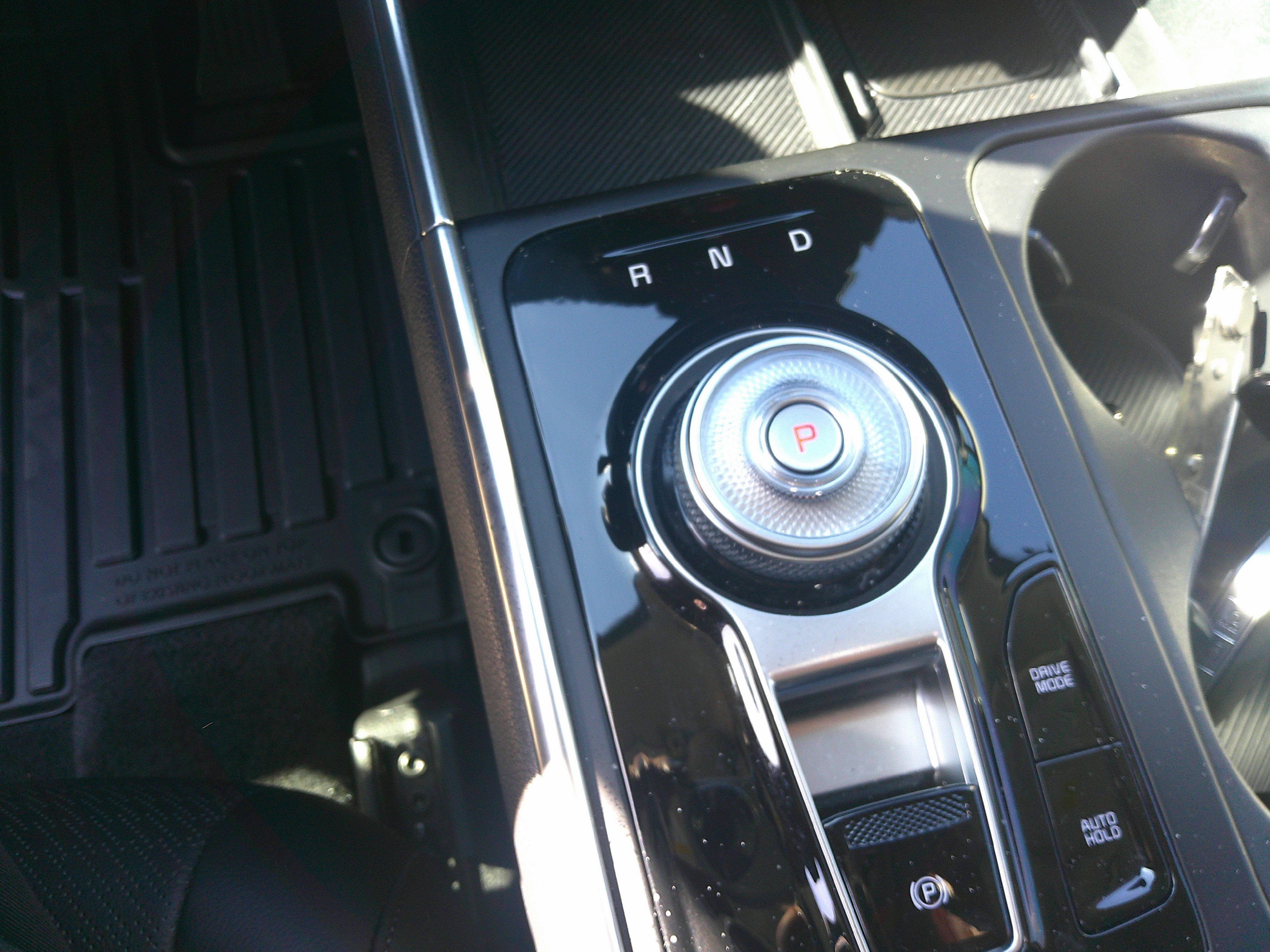 Used 2025 Kia Carnival SX Prestige image 27