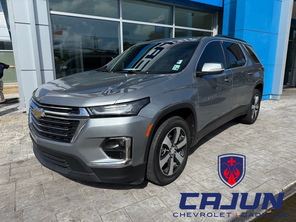 Used 2023 Chevrolet Traverse LT w/ LT Premium Package image 1