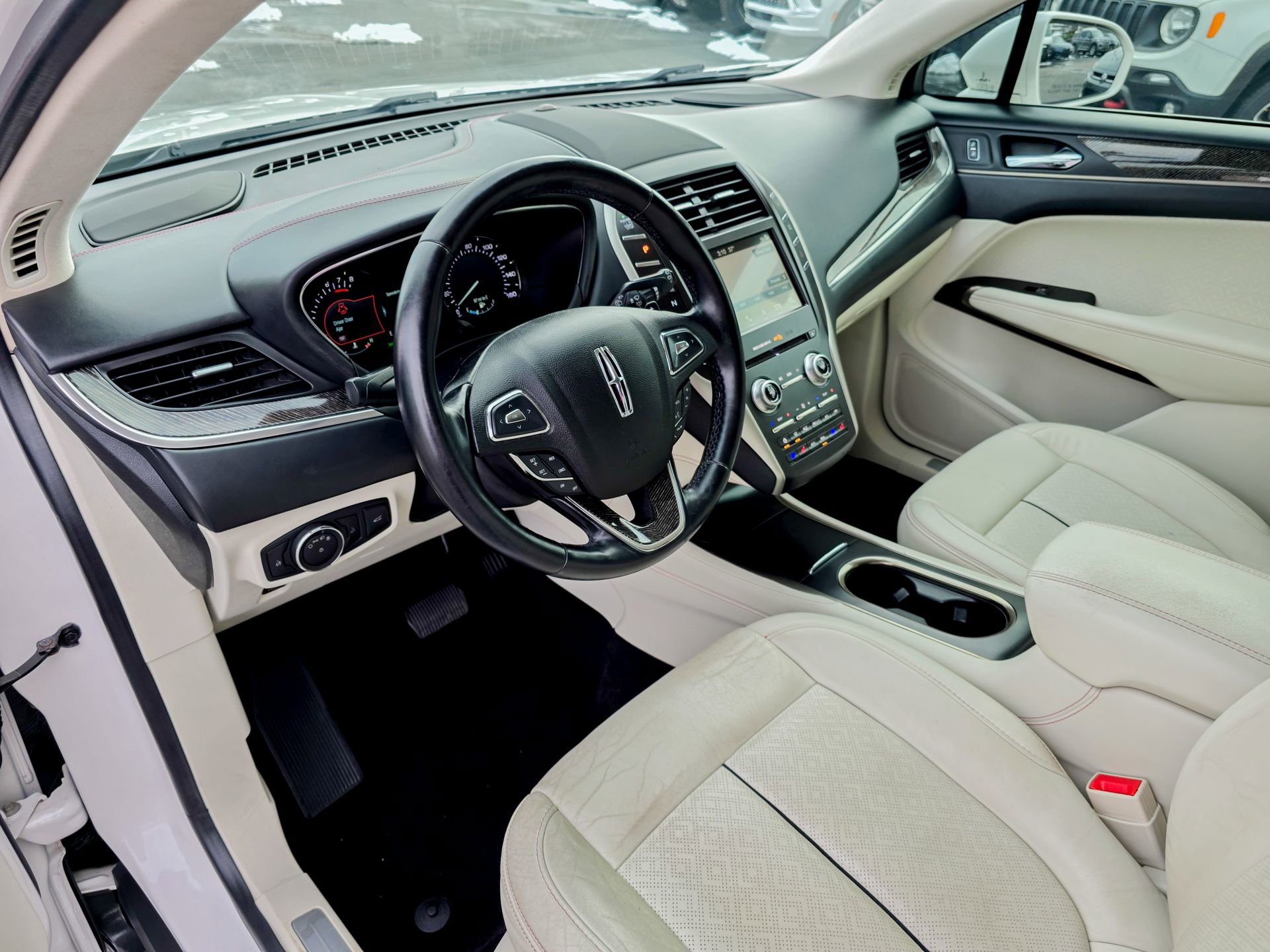 Used 2019 Lincoln MKC Black Label image 8