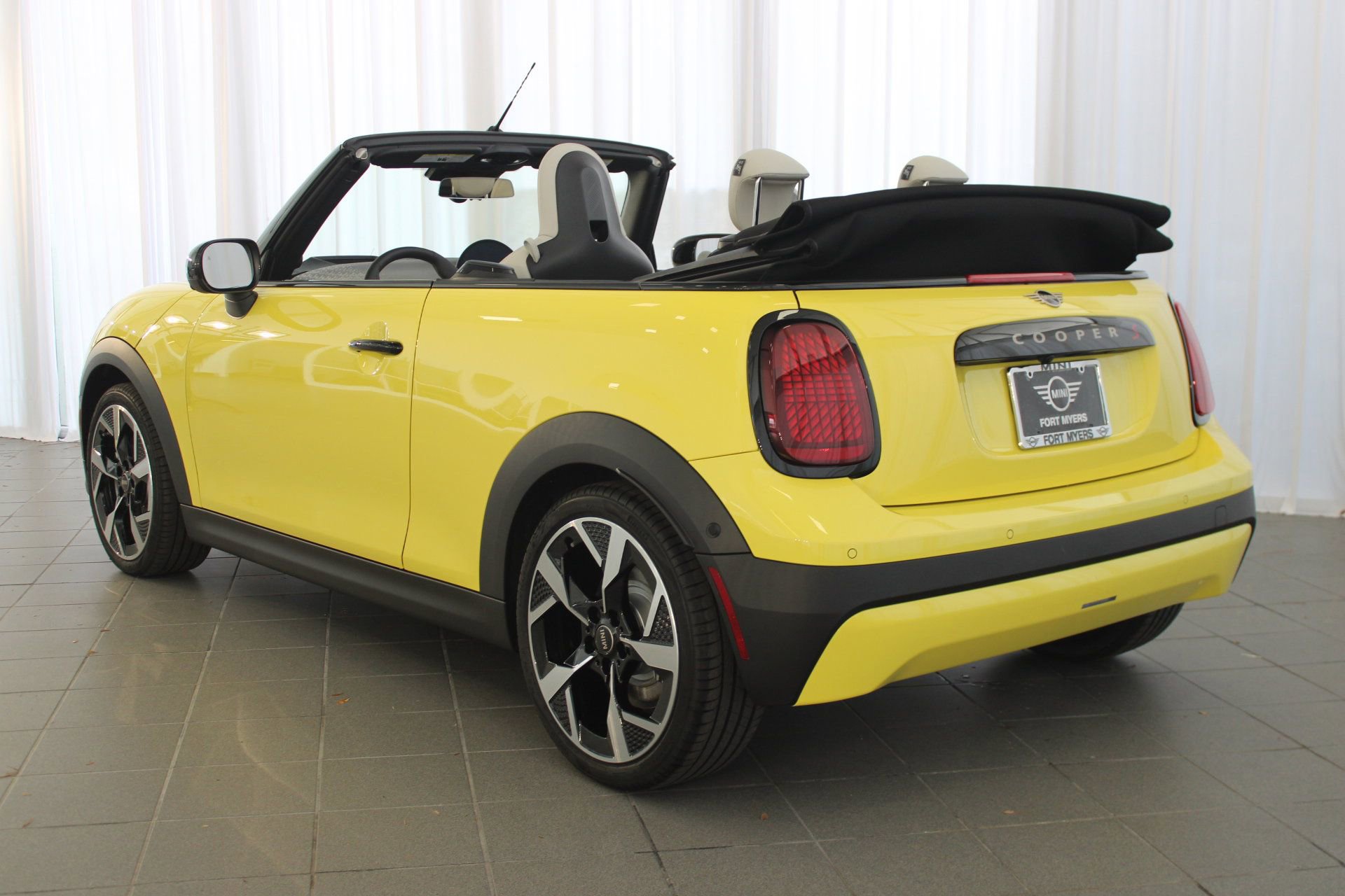 New 2026 MINI Cooper S image 20