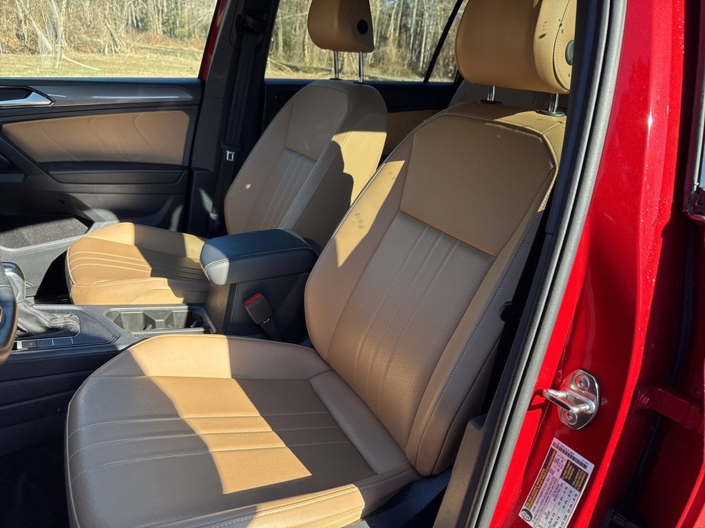 Used 2024 Volkswagen Tiguan Wolfsburg Edition image 16
