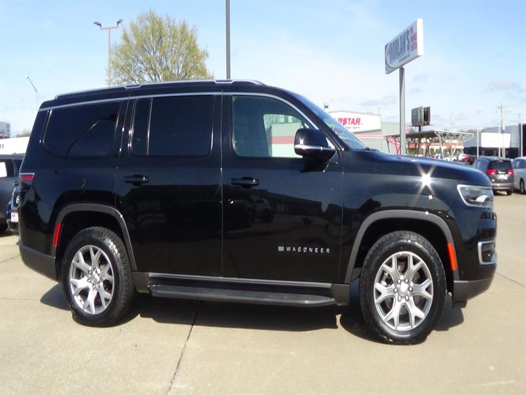 Used 2022 Jeep Wagoneer Series II image 5