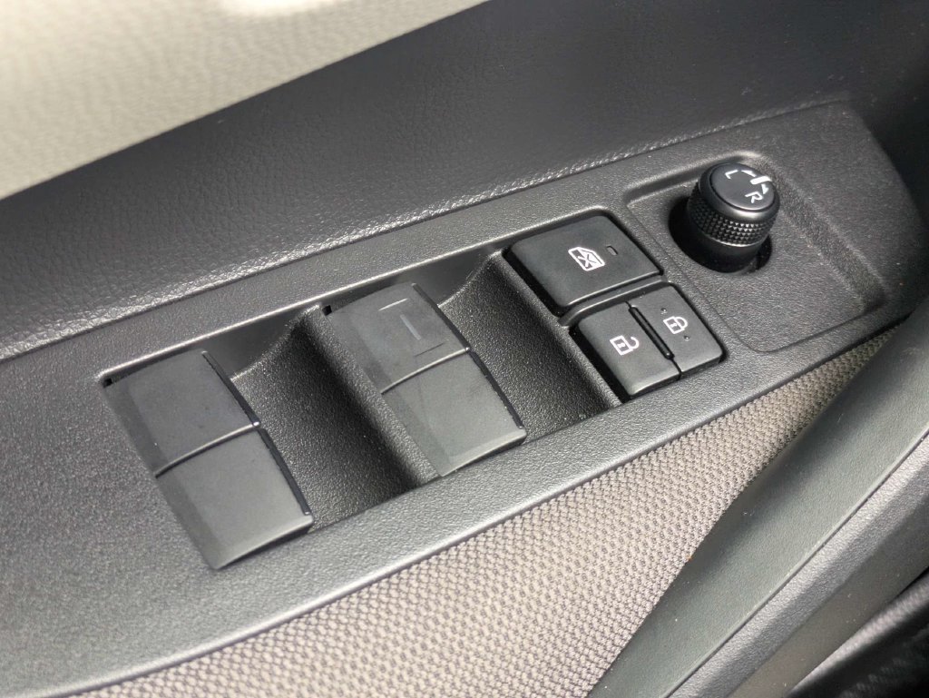 Used 2026 Toyota Corolla LE FWD image 19