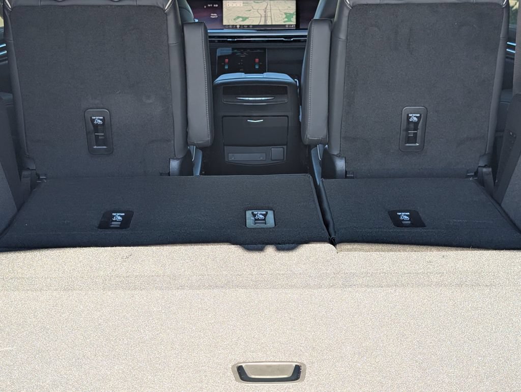 New 2026 Cadillac Escalade Sport w/ LPO, ONYX Package AWD/4WD image 20