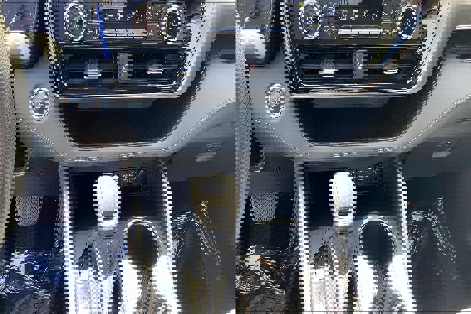 Used 2023 Toyota Highlander L image 34