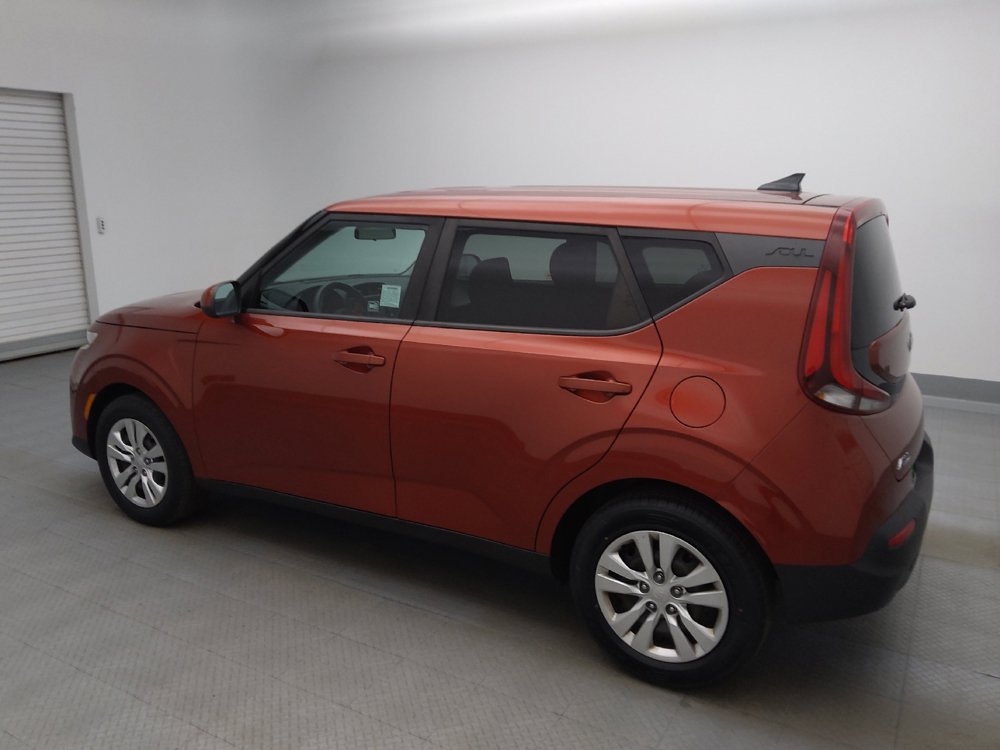 Used 2020 Kia Soul LX FWD image 3