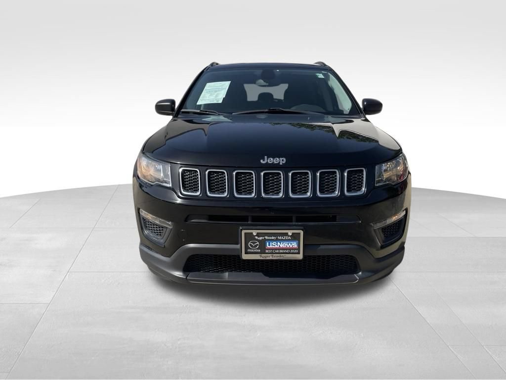 Used 2021 Jeep Compass Sport FWD image 2