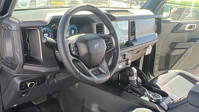 New 2025 Ford Bronco Badlands image 15