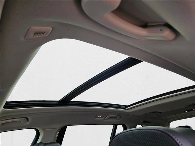 Used 2025 BMW X7 xDrive40i image 17